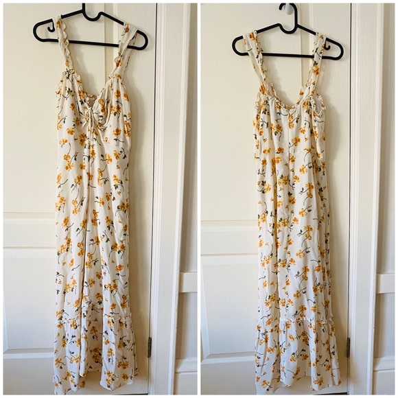 Reformation Cream Floral Print V-neck Ruffle Sleeveless Long Maxi Dress size 8 - Picture 1 of 13